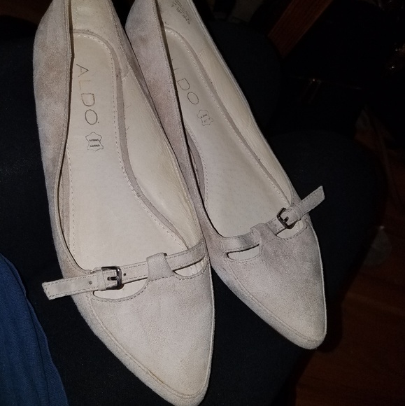 aldo beige flats